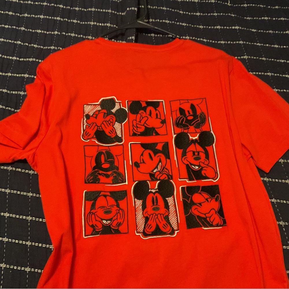 Iceberg Red Graphic Tee
